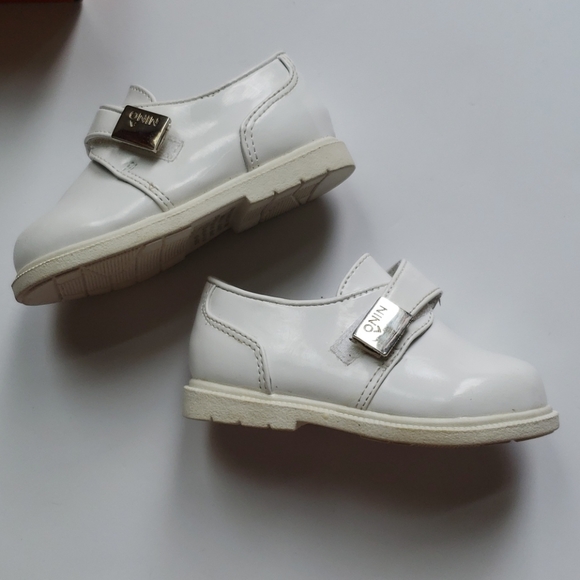 Lil'Ones shoes - Picture 1 of 8